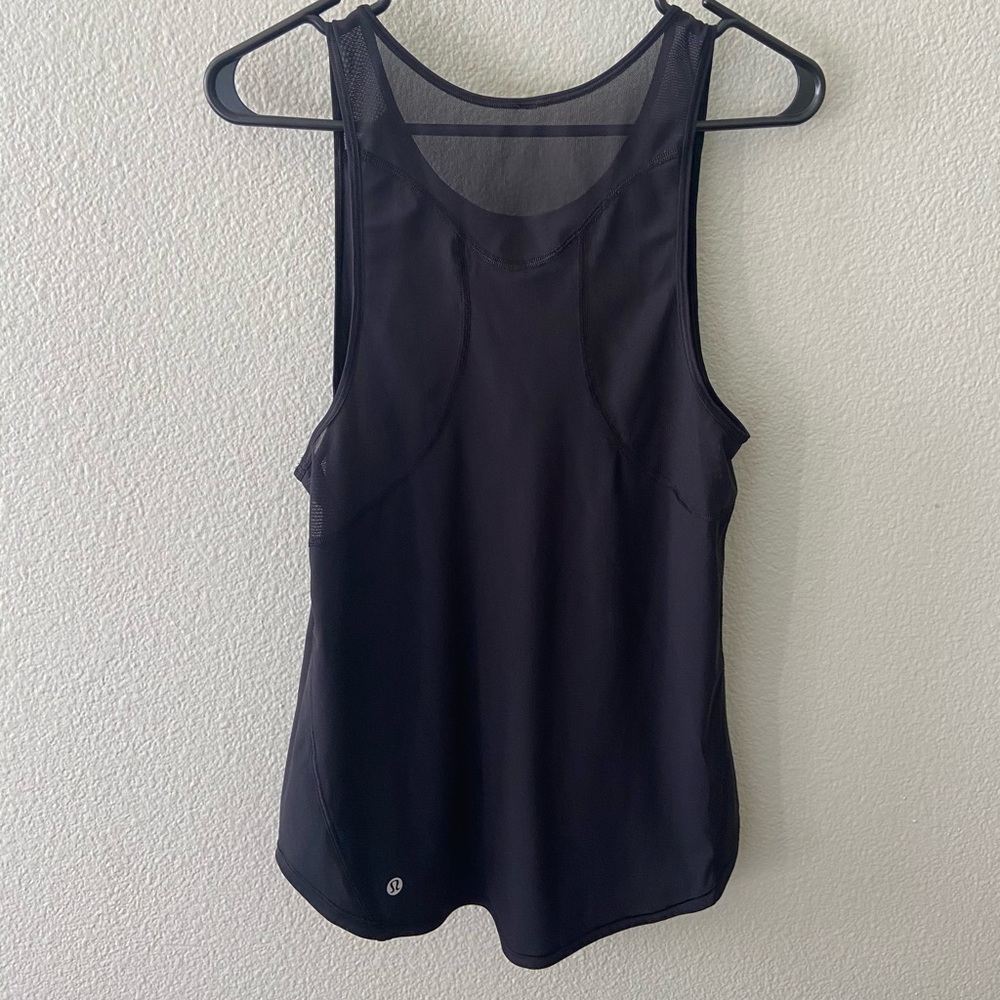 Lululemon black tank top